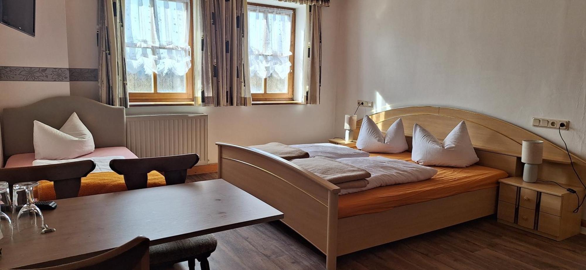 Waldgasthof - Hotel Schiederhof Wiesenfelden Room photo