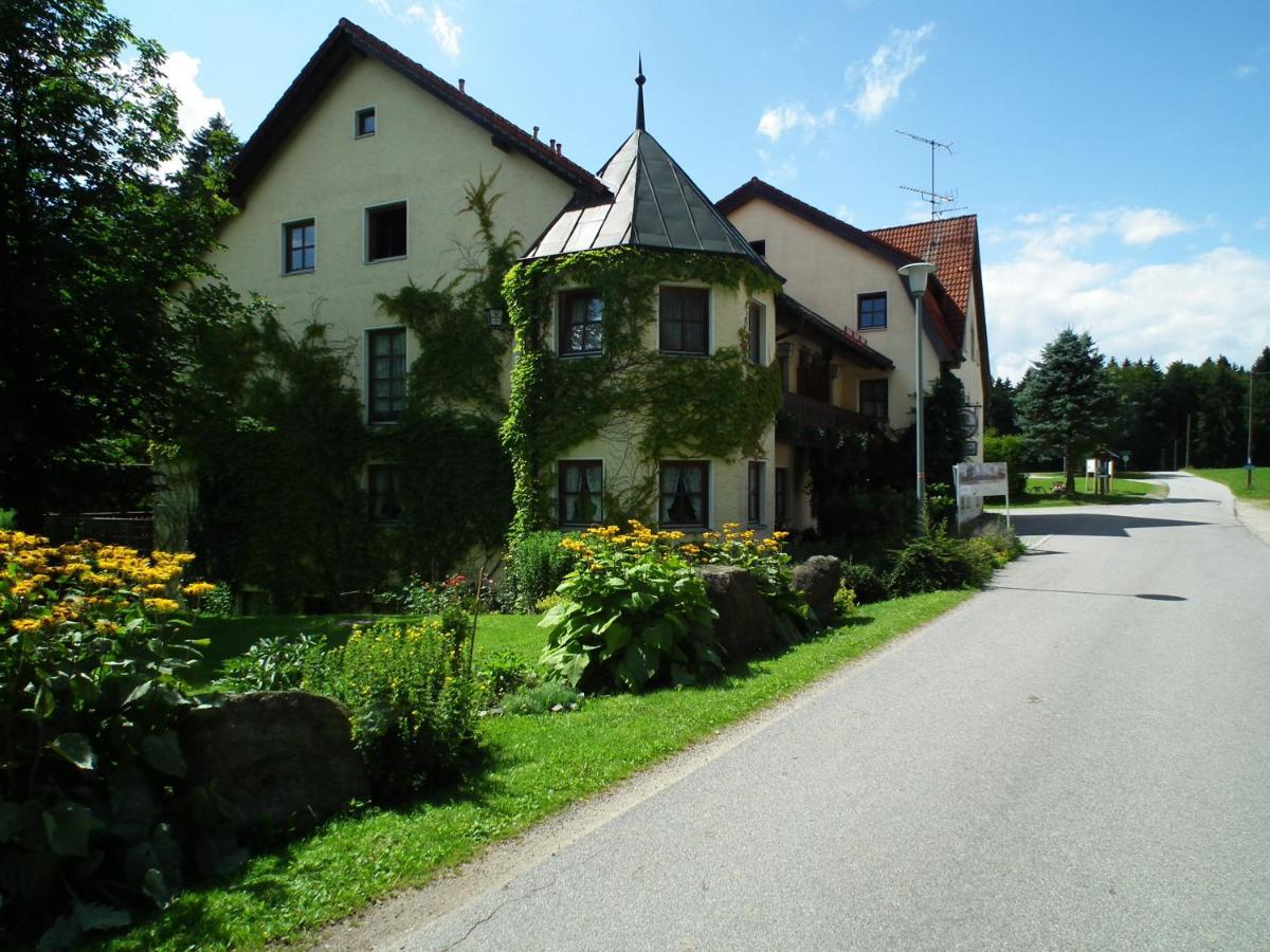 Waldgasthof - Hotel Schiederhof Wiesenfelden Exterior photo